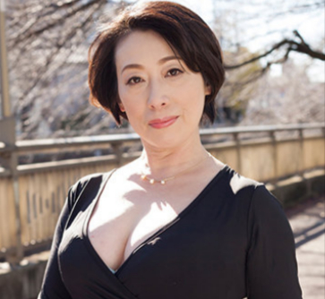 【五十路の熟女】「あんな綺麗なのに50代だってよ！」エロデカ尻で爆乳なおばさん主婦が自宅で若い男と不倫セックス！
