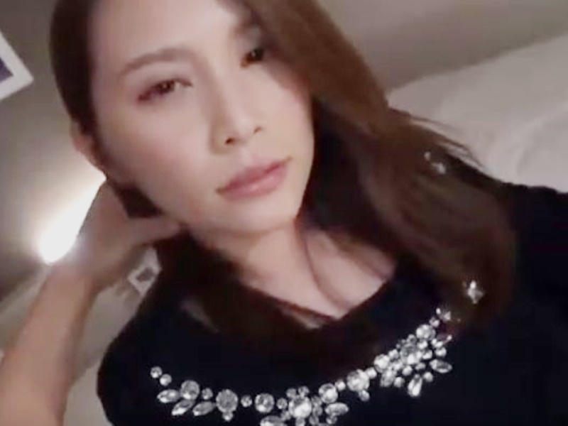 【人妻ナンパ】「旦那に内緒にシてくださいね♡」スレンダーエロ美乳なギャル風美人主婦が声をかけられスケベ行為！