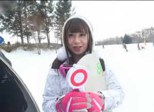 【マジックミラー号】「うちの夫は浮気なんてしません！」ギャル風な美人奥さんがいるのにアダルト女優と浮気してしまう夫